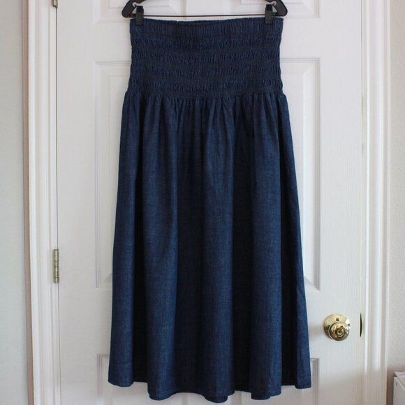 Madewell Smocked-Waist Denim Midi Skirt In Rinse Wash Size Large - Picture 2 of 10